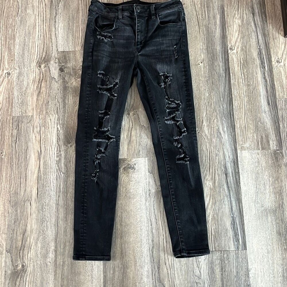 American Eagle Hi Rise‎ Distressed Jeggings Size 4 Short